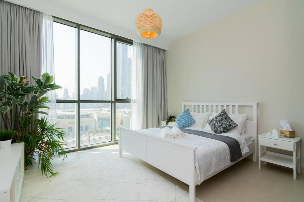 Apartment Elite Escape - 2 Bhk Getaway With Burj Khalifa View And Mall Access - 1507